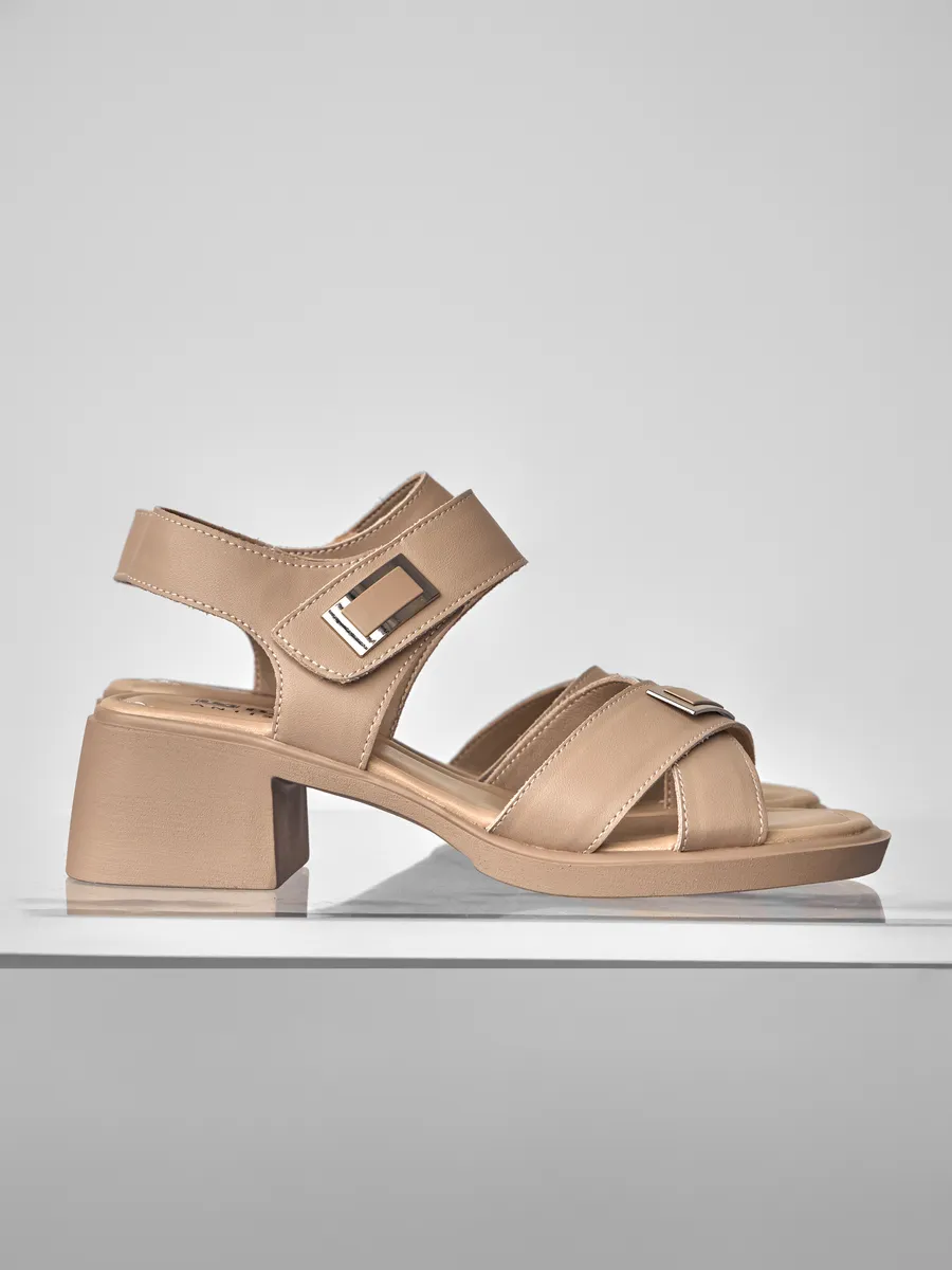 Босоножки женские летние на каблуке EA092-012k