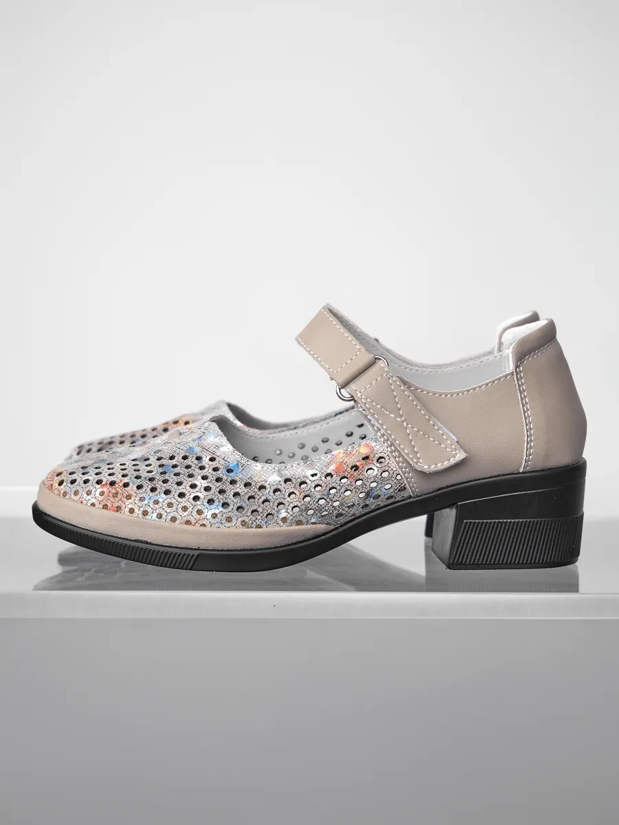 Туфли с перфорацией на каблуке HX142-012