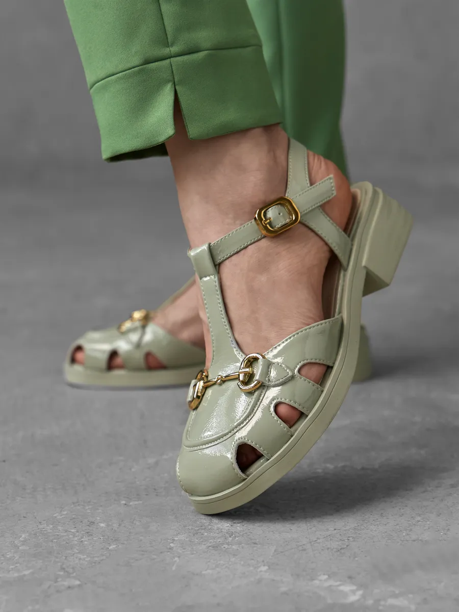 Босоножки женские летние натуральная кожа лаковые 31V20-9-013