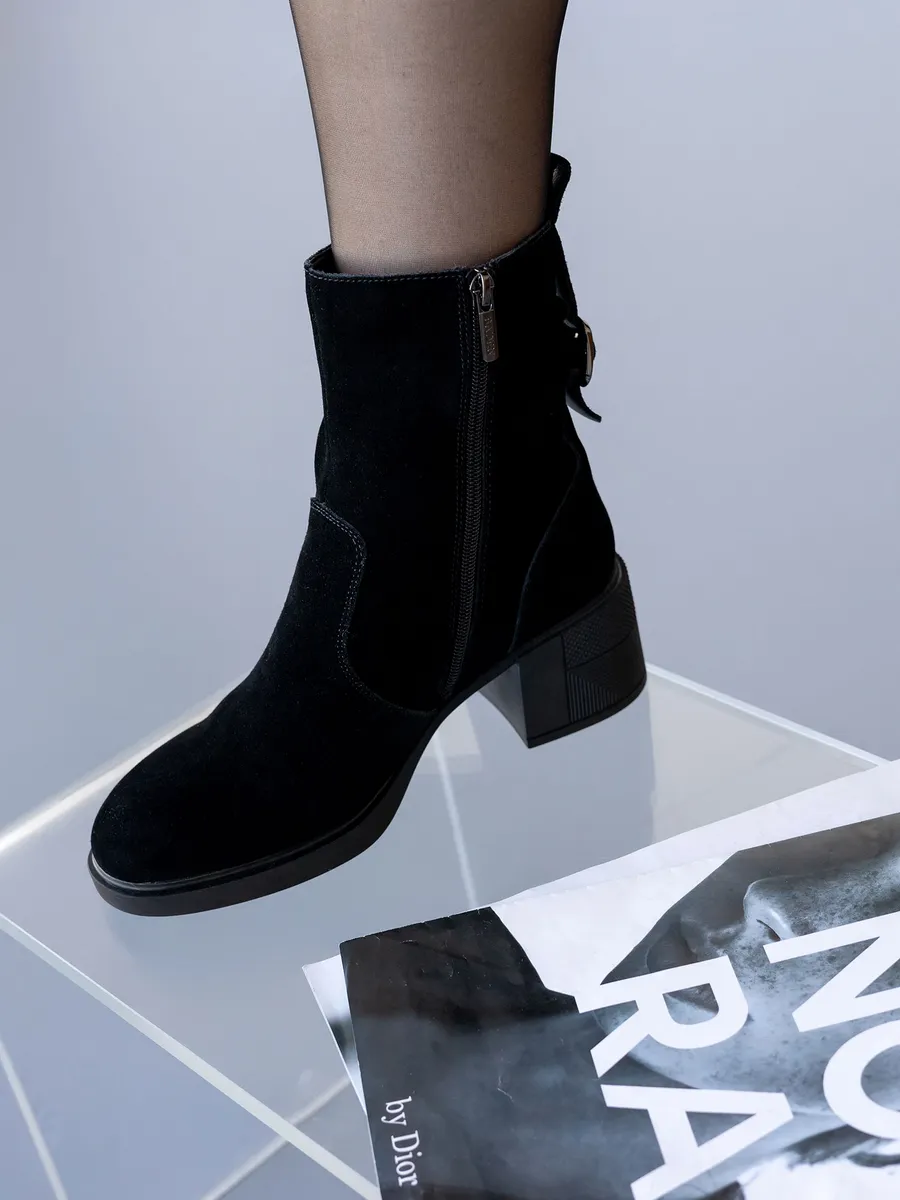 Ботильоны женские зимние натуральная замша на каблуке U513-031