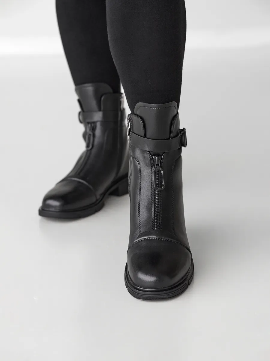 Ботинки женские зимние натуральная кожа на каблуке 42-ZBE25-23-101