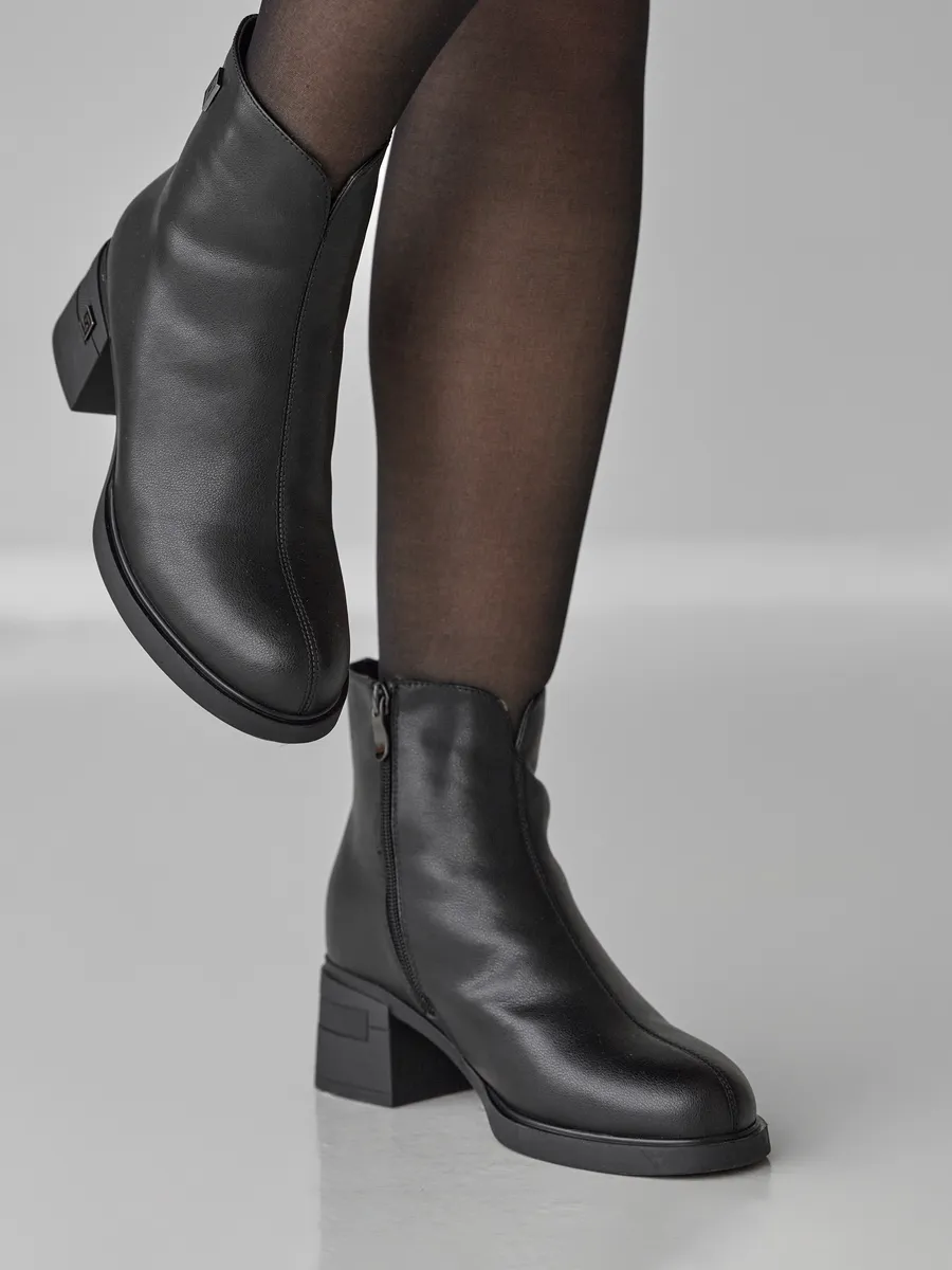 Полусапожки женские зимние натуральная кожа на каблуке 42-ZME18-38-101