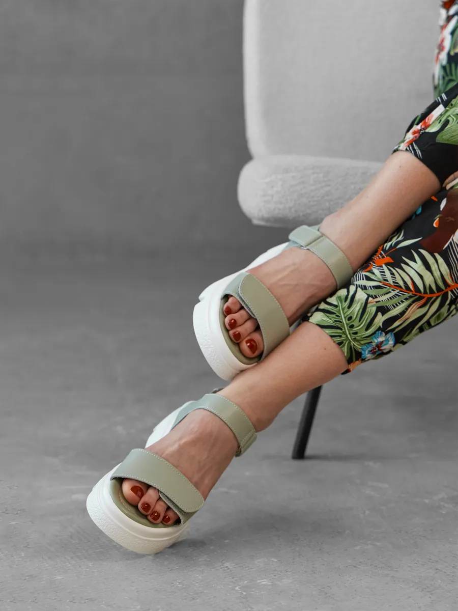 Босоножки женские летние на платформе натуральная кожа XT026-012