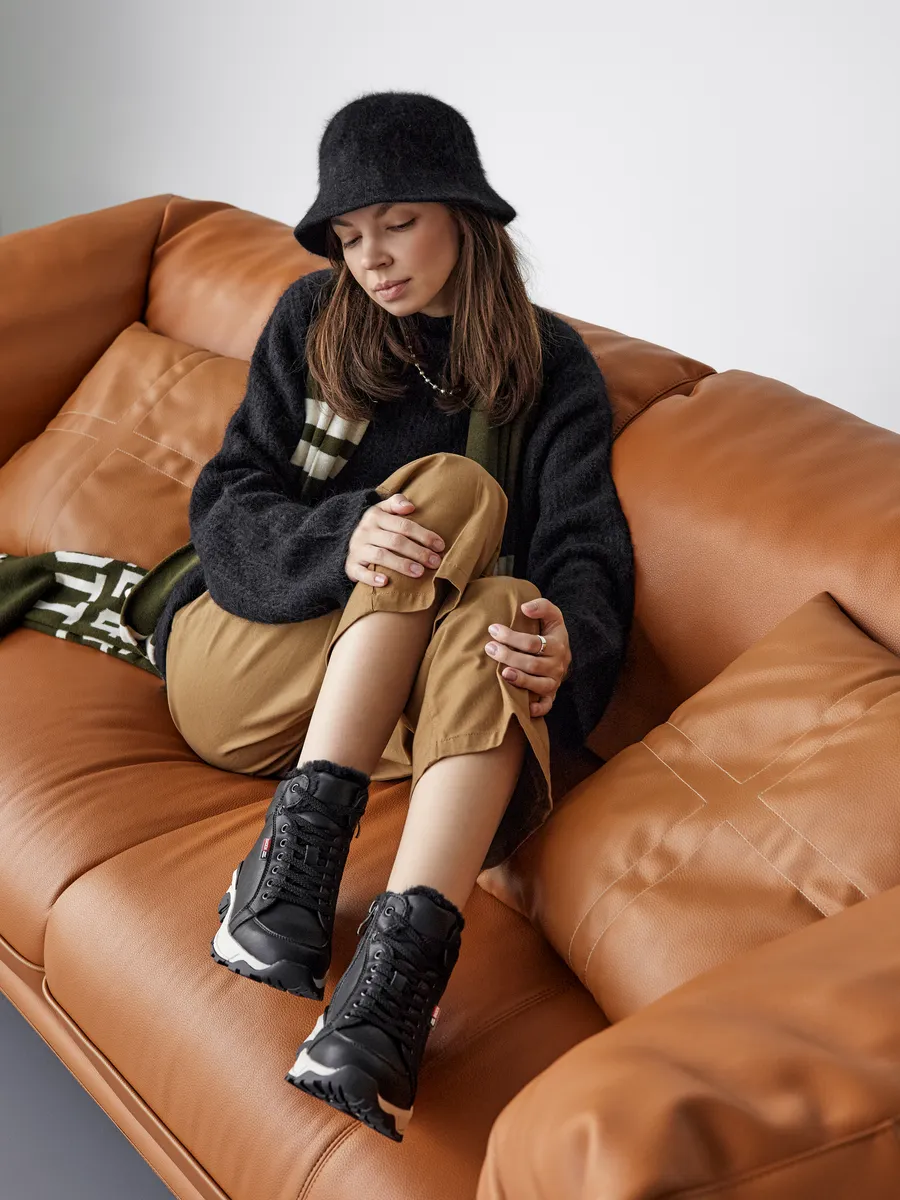 Ботинки женские зимние натуральная кожа на платформе RN207-061