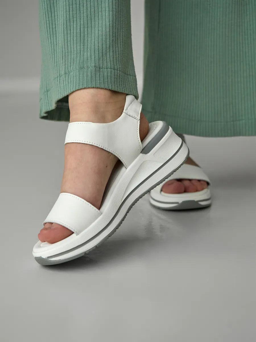 Босоножки женские летние без каблука натуральная кожа FB251-010