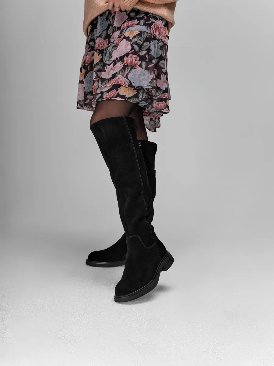 Сапоги женские зимние замшевые на каблуке черные 42-WWE18-100-201k